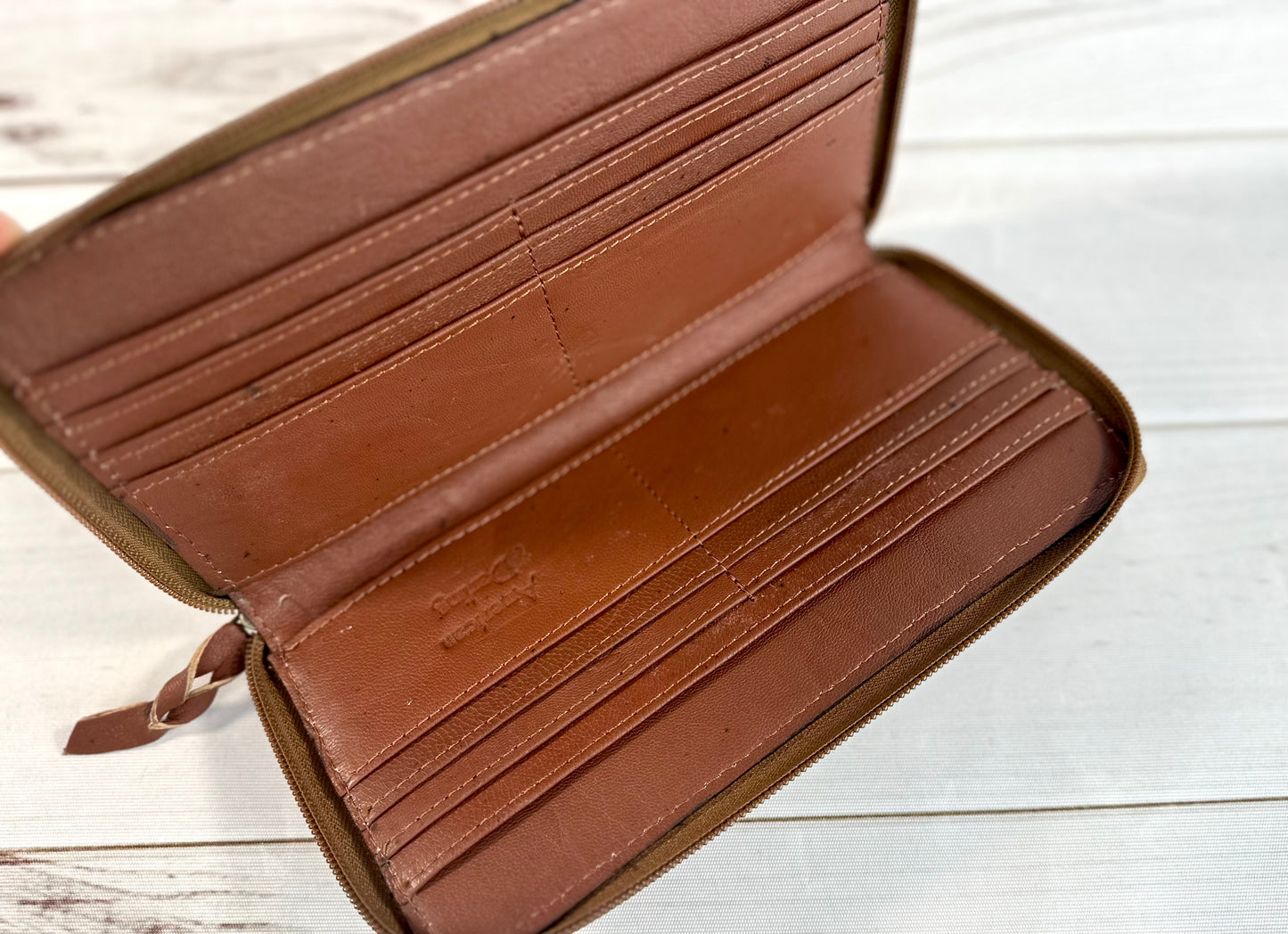 Floral Tooled Leather Buckstitch Zipper Wallet