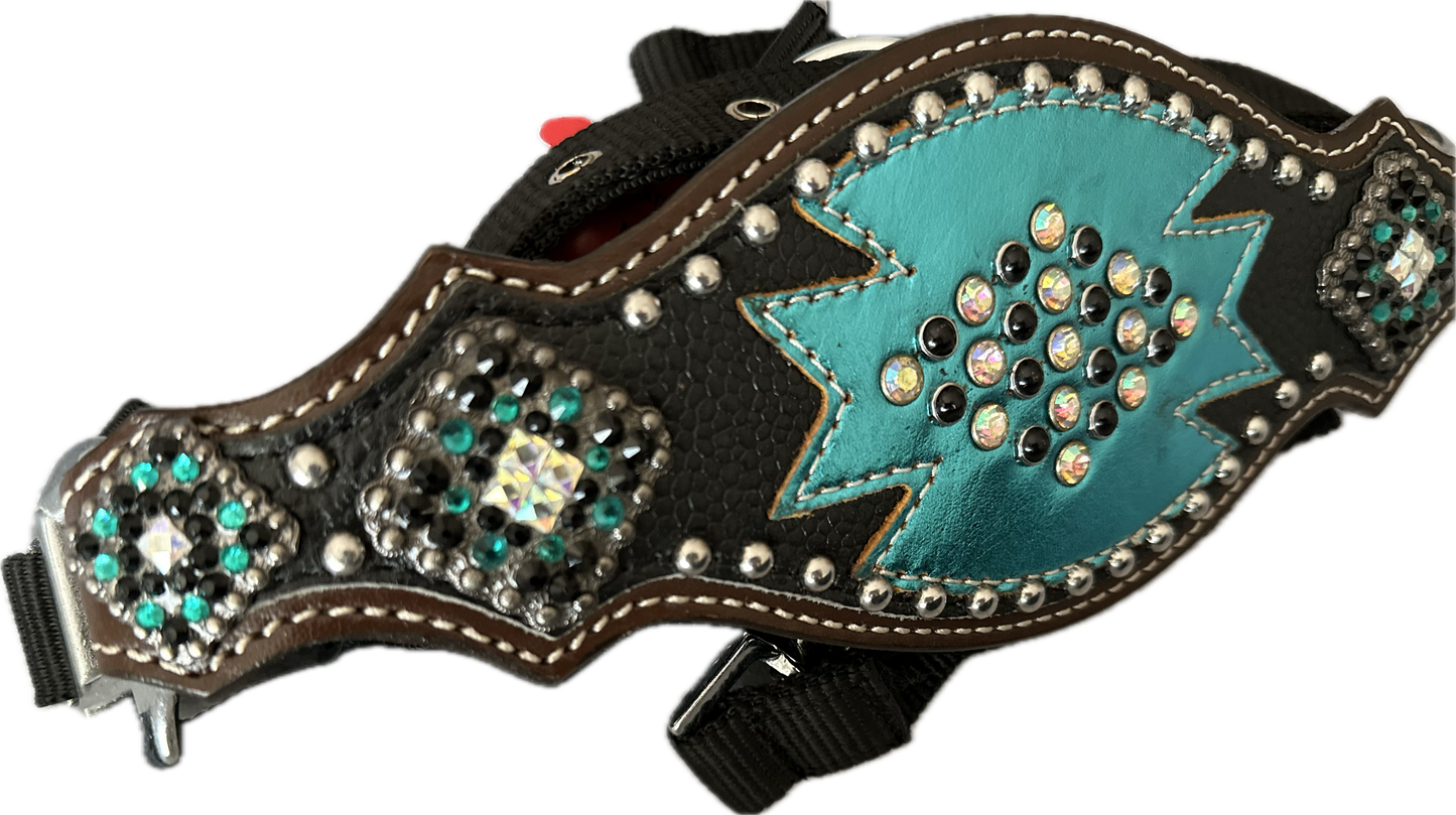 Black & Metallic Turquoise Tack Set