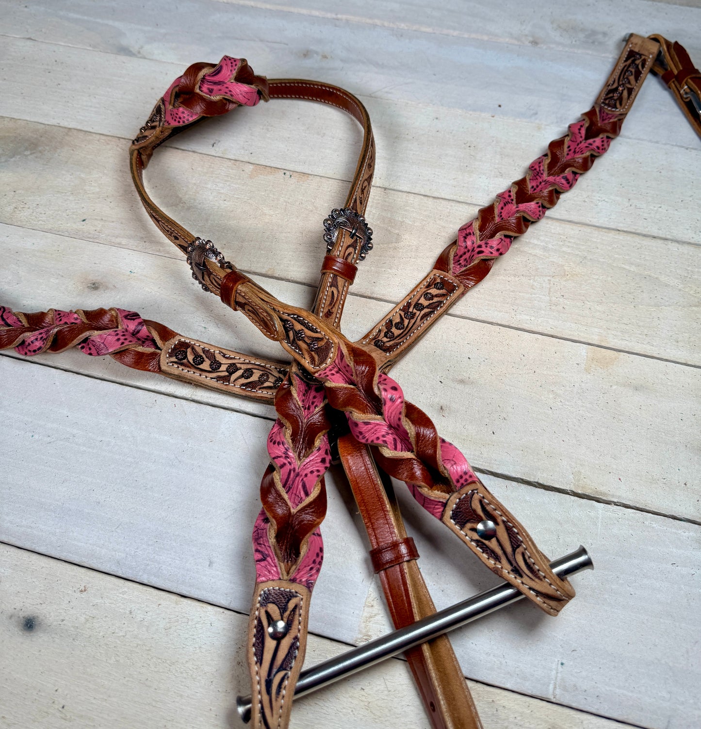 Rose Miracle Braid Leather Tack Set