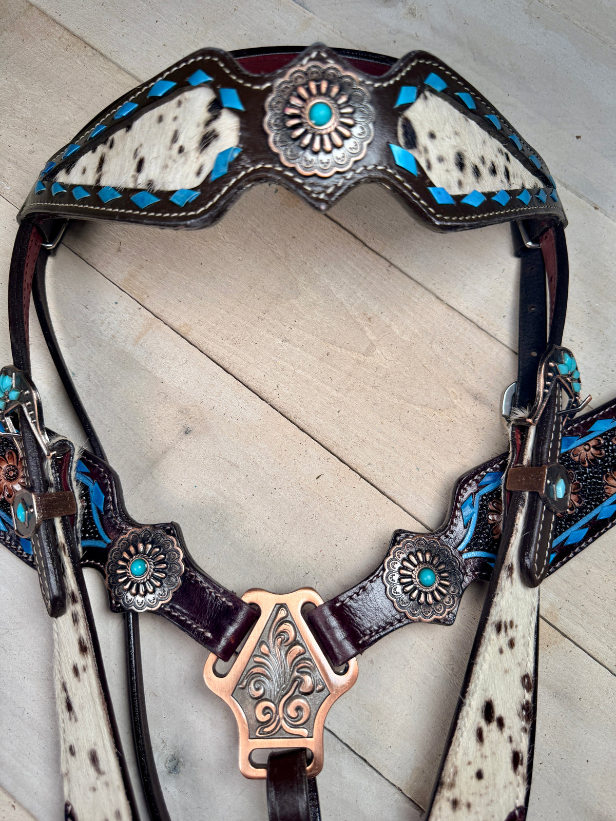 Copper Hide Blue Buckstitch Tack Set