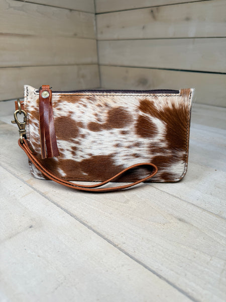 Hide On Carry All Wristlet Clutch (Small)