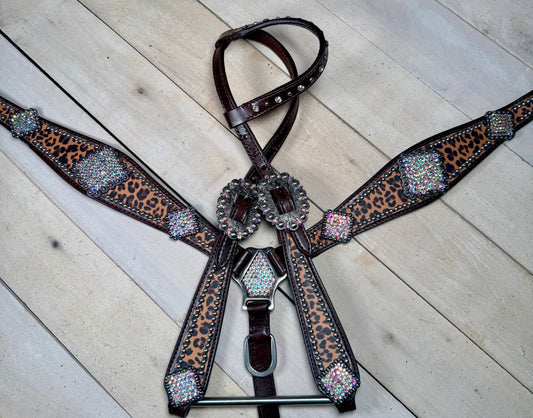 Crystal Concho Cheetah Tack set