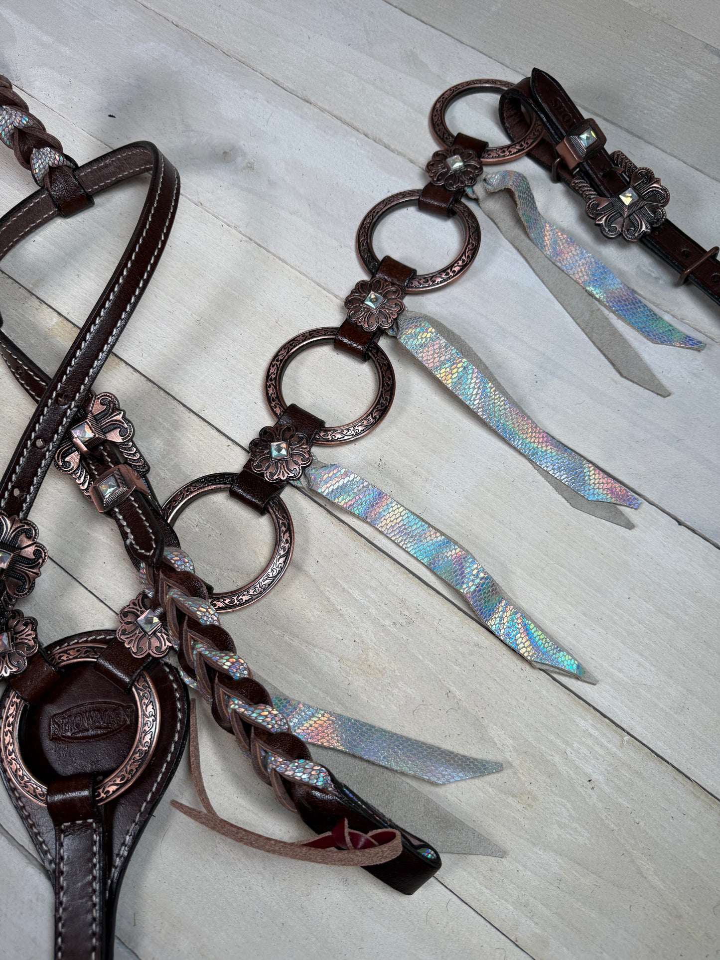 Shimmer Tassel Copper Concho and Ring  Tack Set
