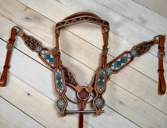 Daisy Tooled Teal and Coral Beaded Tack Set