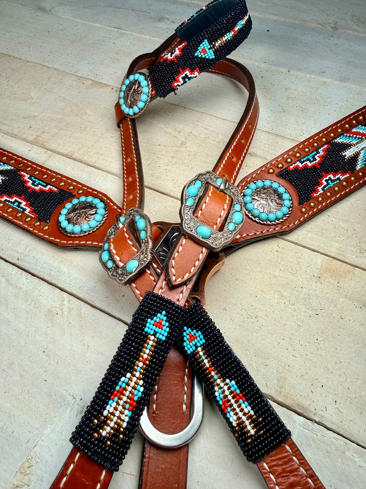 Turquoise Arrow Beaded Tack Set