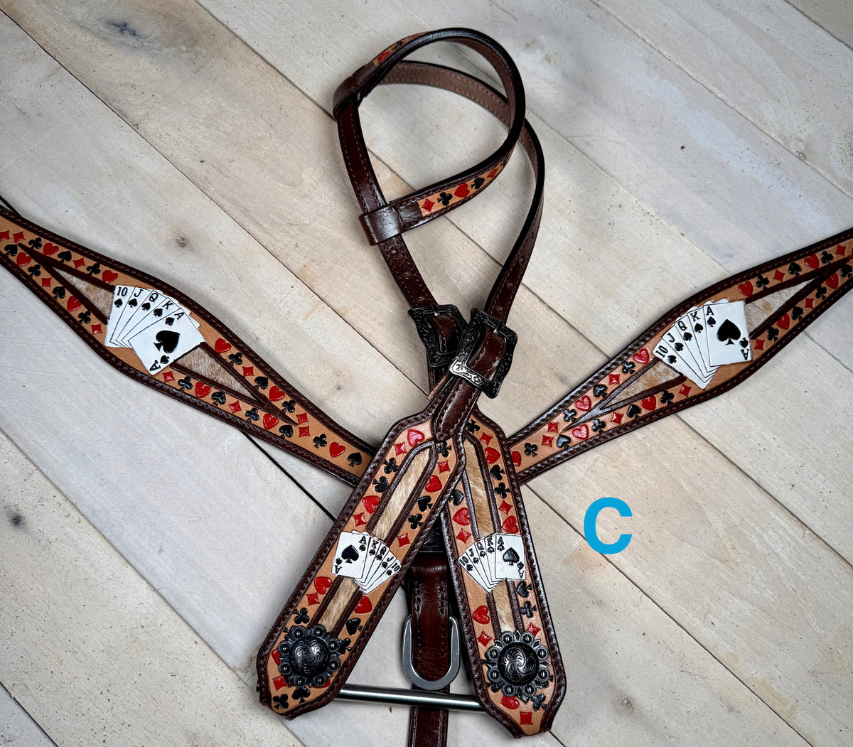 Royal Flush Painted Hide On Tack Set