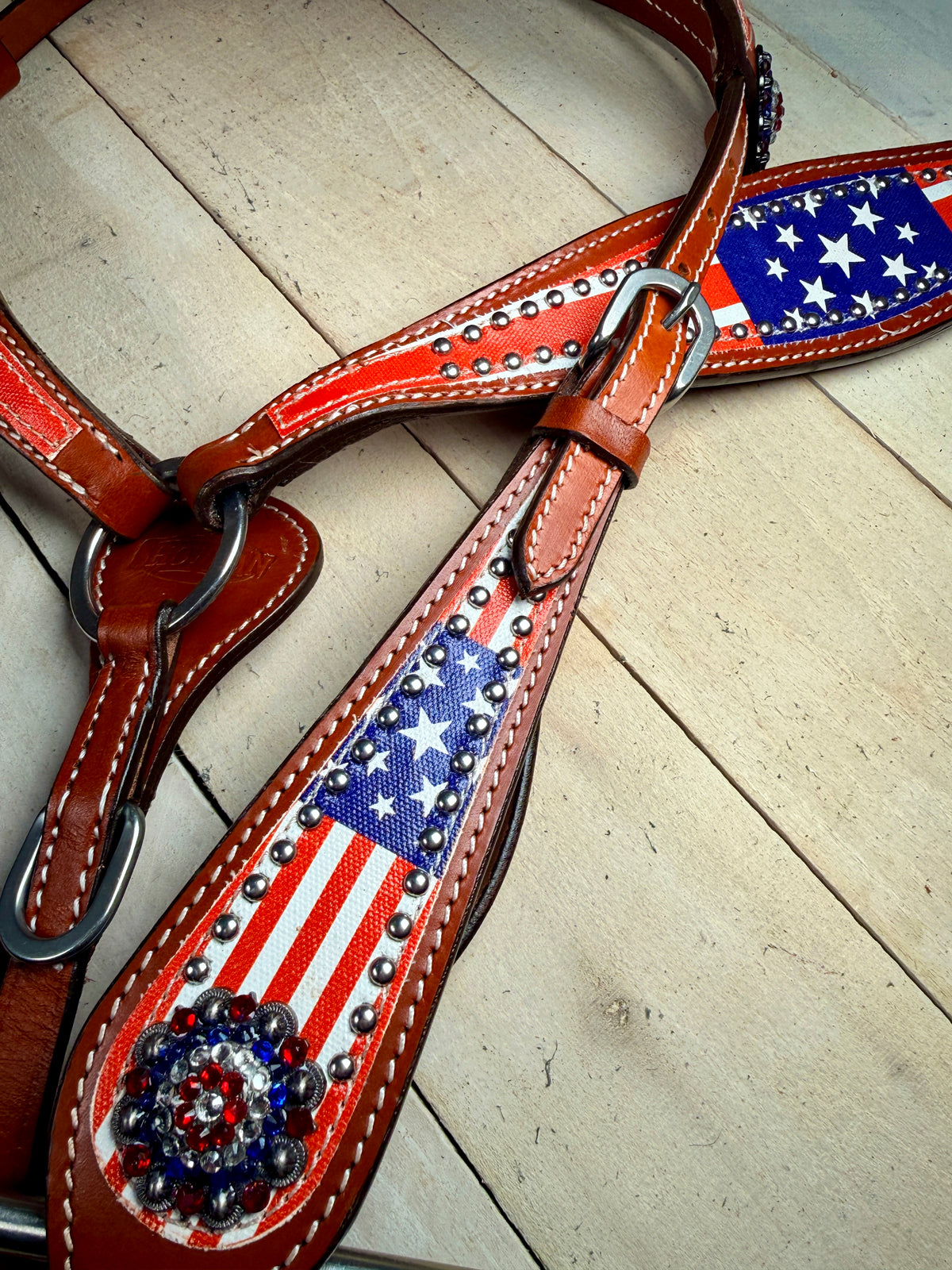 American Patriot Silver Studded Tack Set