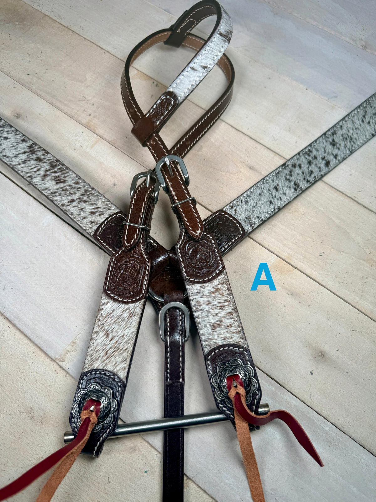 Single Ear Brown and White Hide Tack Set