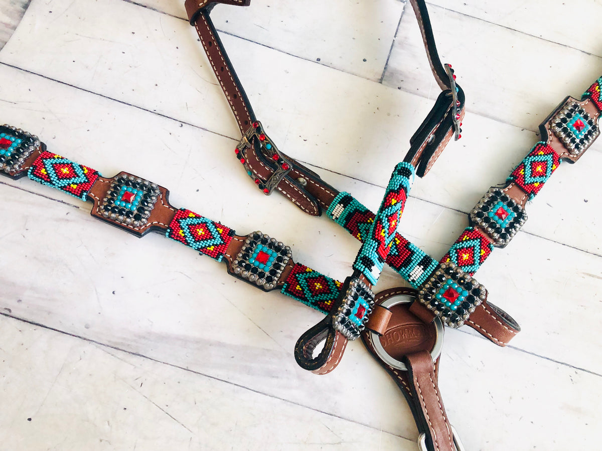 Red and Teal Beaded Diamond Pattern Tack Set