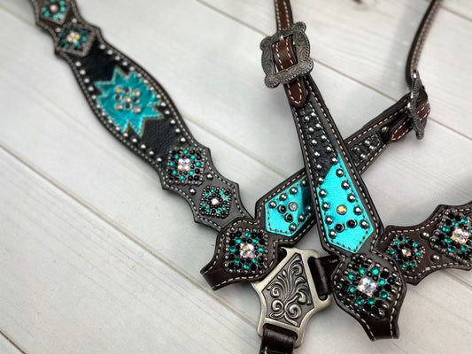 Black & Metallic Turquoise Tack Set