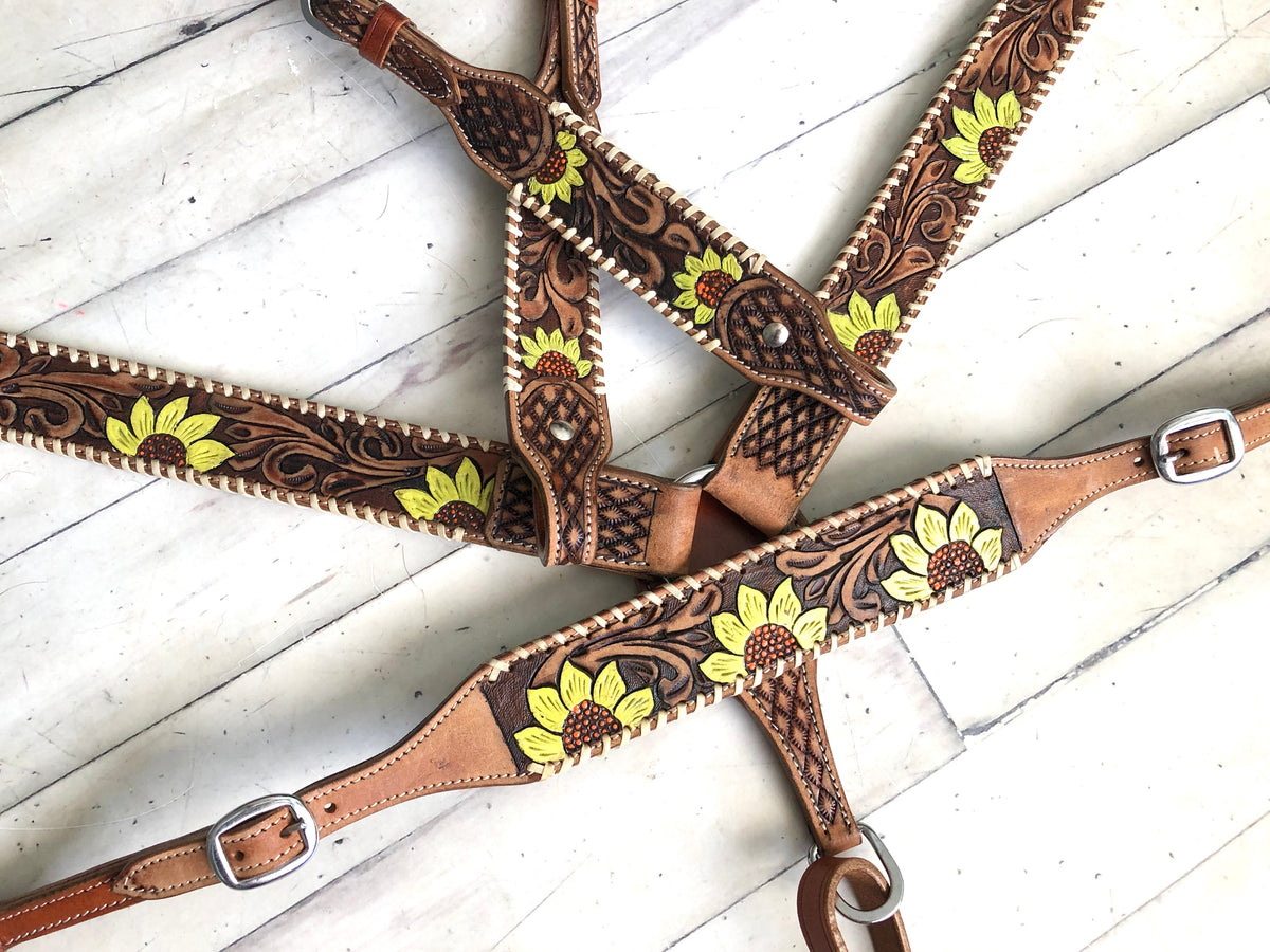 Sunflower Whipstitch Tack Set