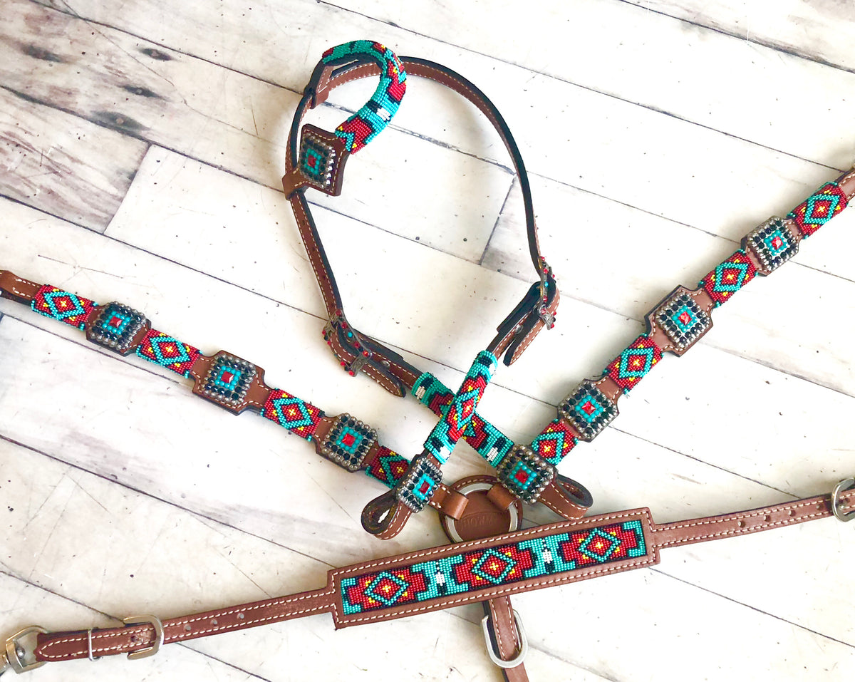 Red and Teal Beaded Diamond Pattern Tack Set