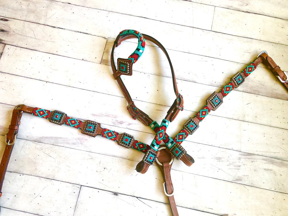 Red and Teal Beaded Diamond Pattern Tack Set