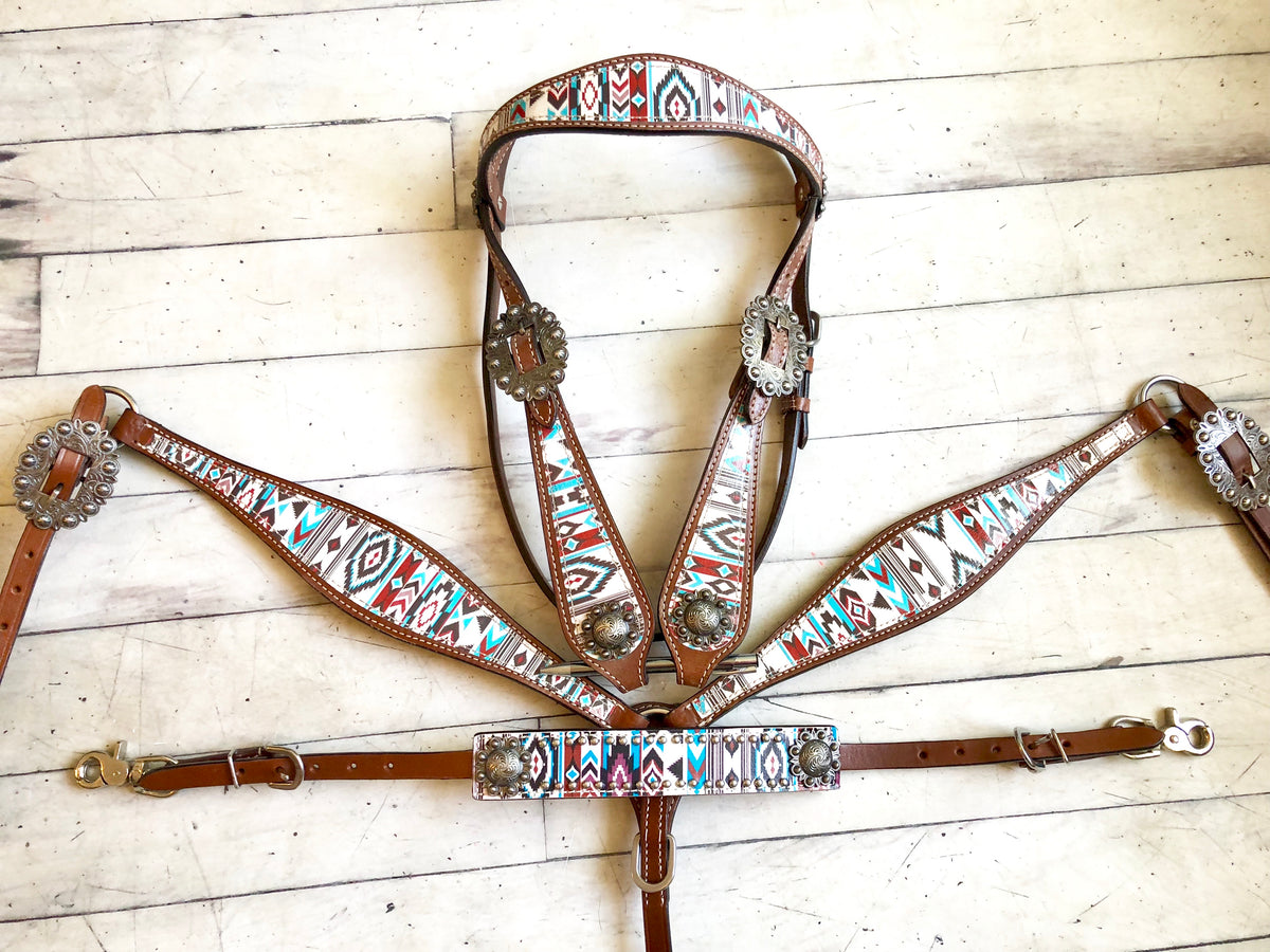 Multi Colored Navajo Diamond Pattern Tack Set