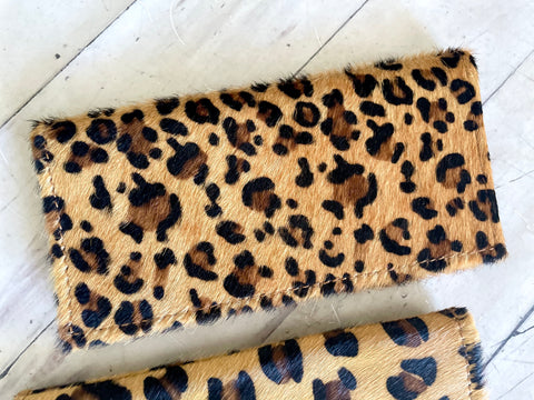 Leopard Pattern on Hide Snap Closure Wallet
