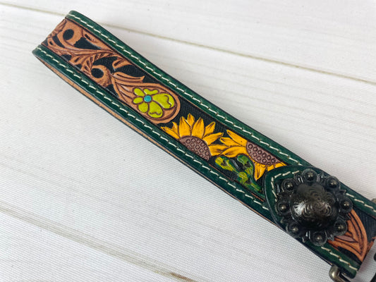 Paisley Green Border Sunflower Tooled Wristlet Leather Keychain