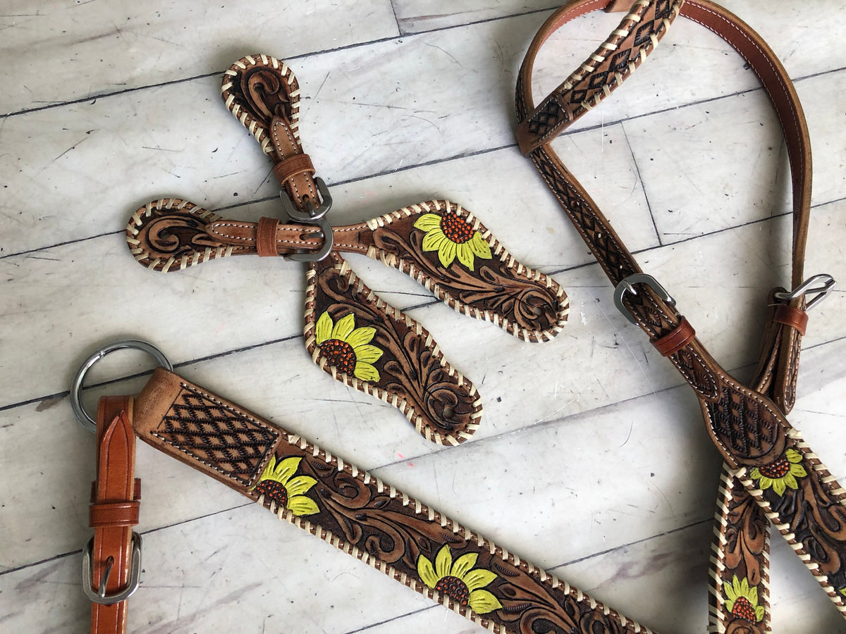Sunflower Whipstitch Tack Set